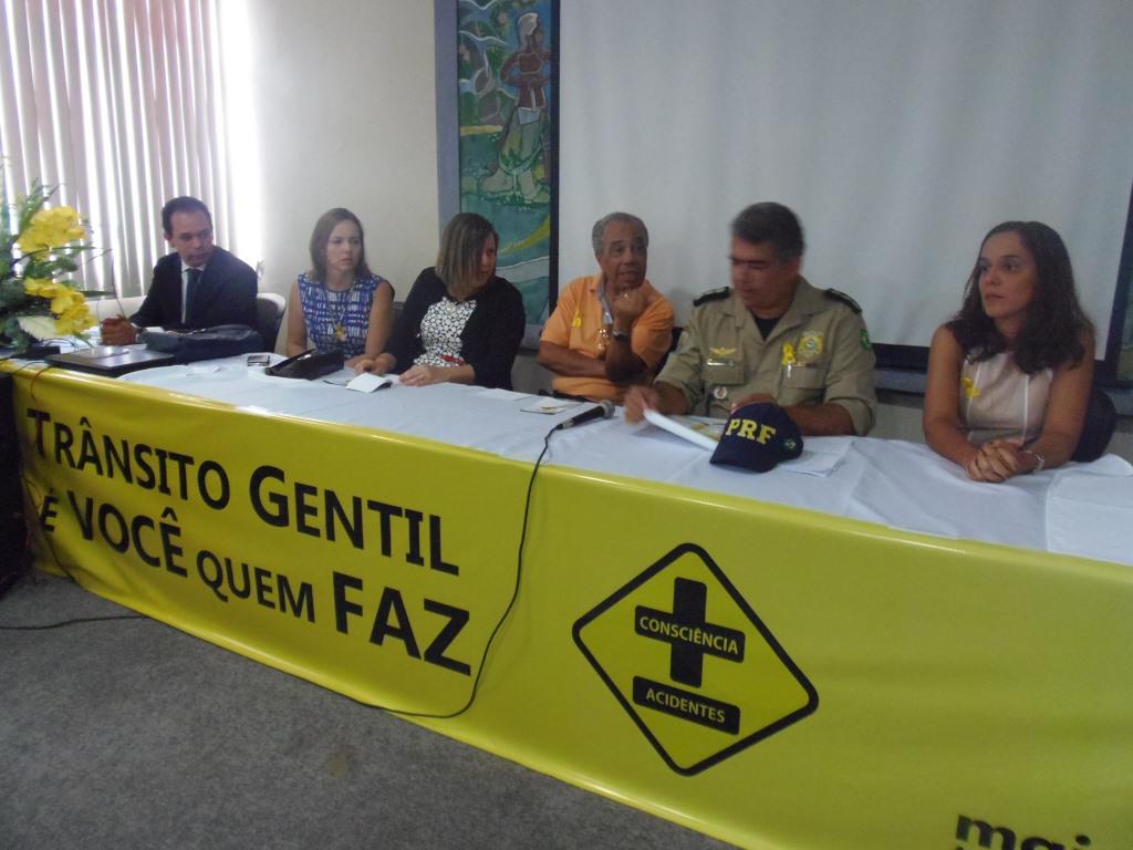 III Semana Municipal de Trânsito: solenidade de abertura chama a atenção para mortes no trânsito - SMTT Aracaju